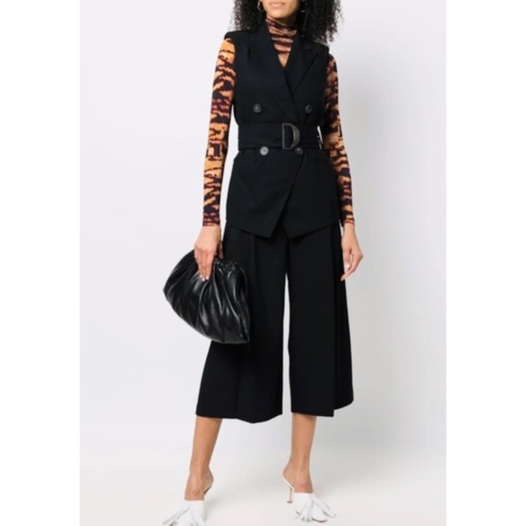 Vince Black Wool-blend Sleeveless Blazer - Picture 9 of 9